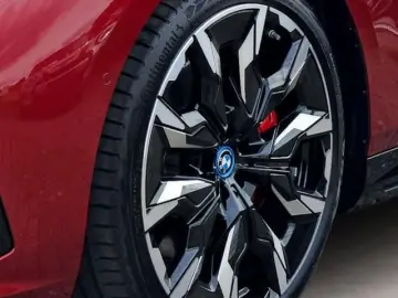 BMW  i5  M60 M-SportPRO+Head-Up+B&W-Sound+Pano