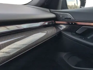 BMW i5 xDrive40 M-PAKET PRO | PANORAMA