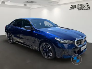 BMW i5 M60 xDrive Limousine Pano