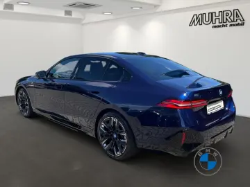 BMW i5 M60 xDrive Limousine Pano