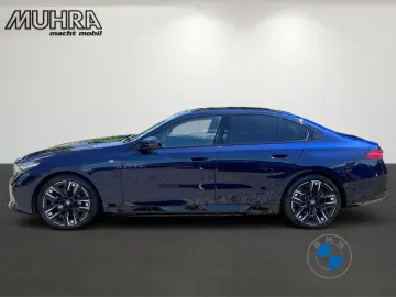 BMW i5 M60 xDrive Limousine Pano