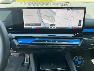 BMW i5 M60 xDrive Limousine Pano