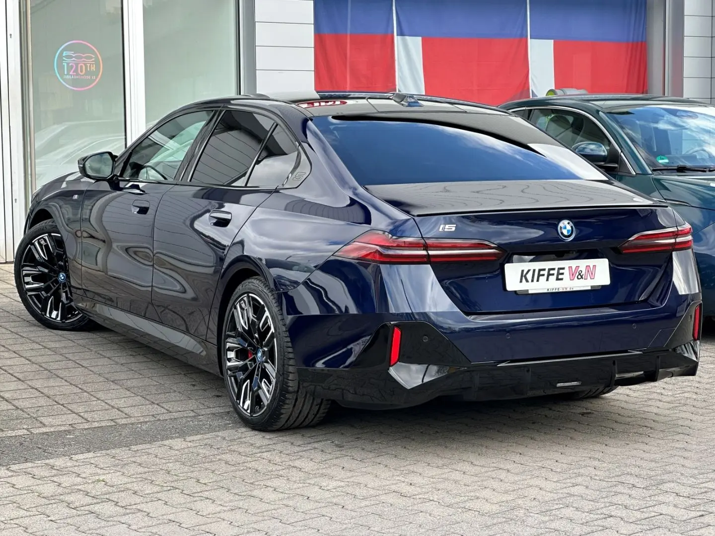 BMW i5 M60 xDrive ICONIC PANO B&W