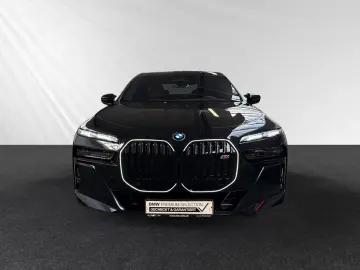 BMW i7 M70 xDrive LR
