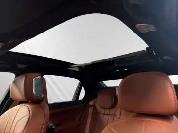 BMW i7 M70 xDrive LR