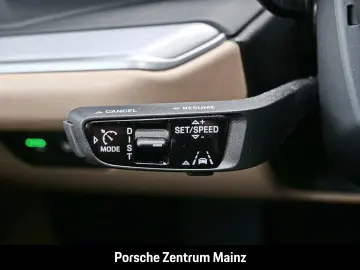 Cayenne Turbo E-Hybrid Coupe HA-Lenkung Head-Up
