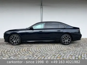 BMW 740 d xDr. *M SPORTPAKET*PANO SKY*