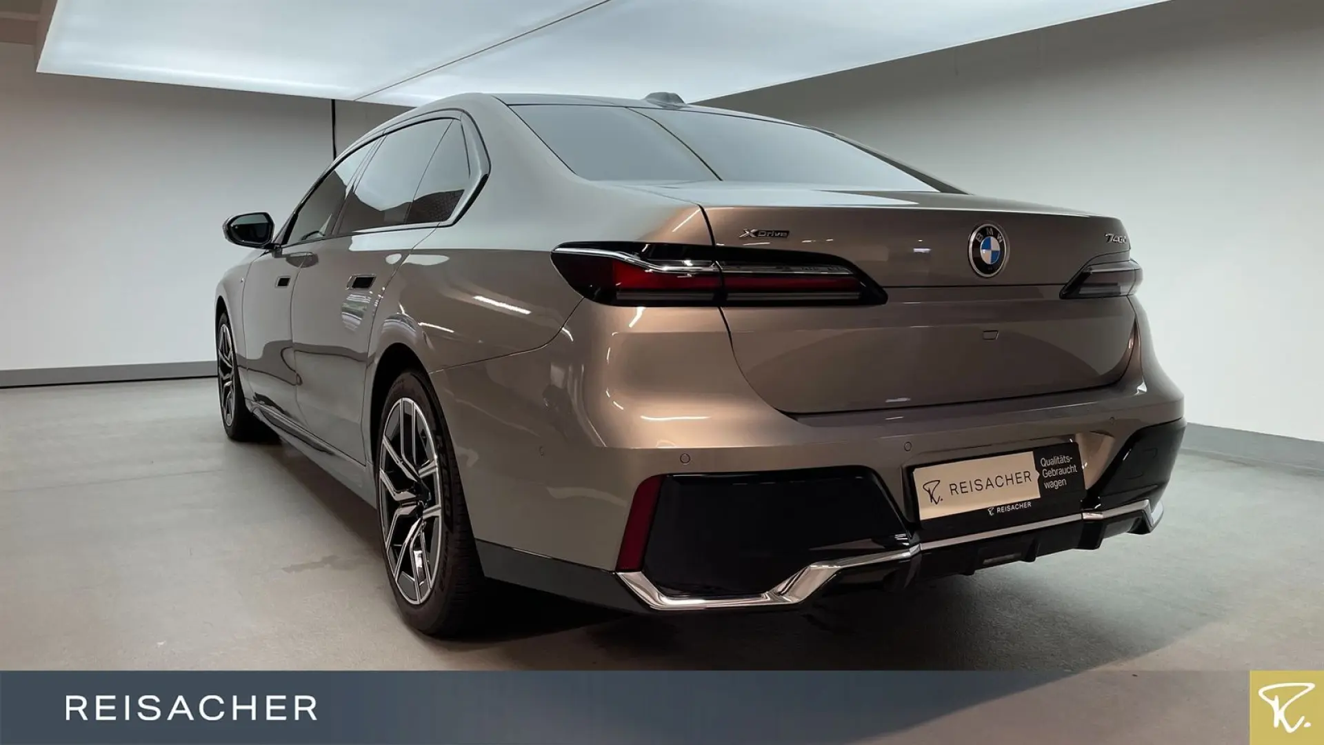 BMW 740dA xD M-Sport,SkyLounge