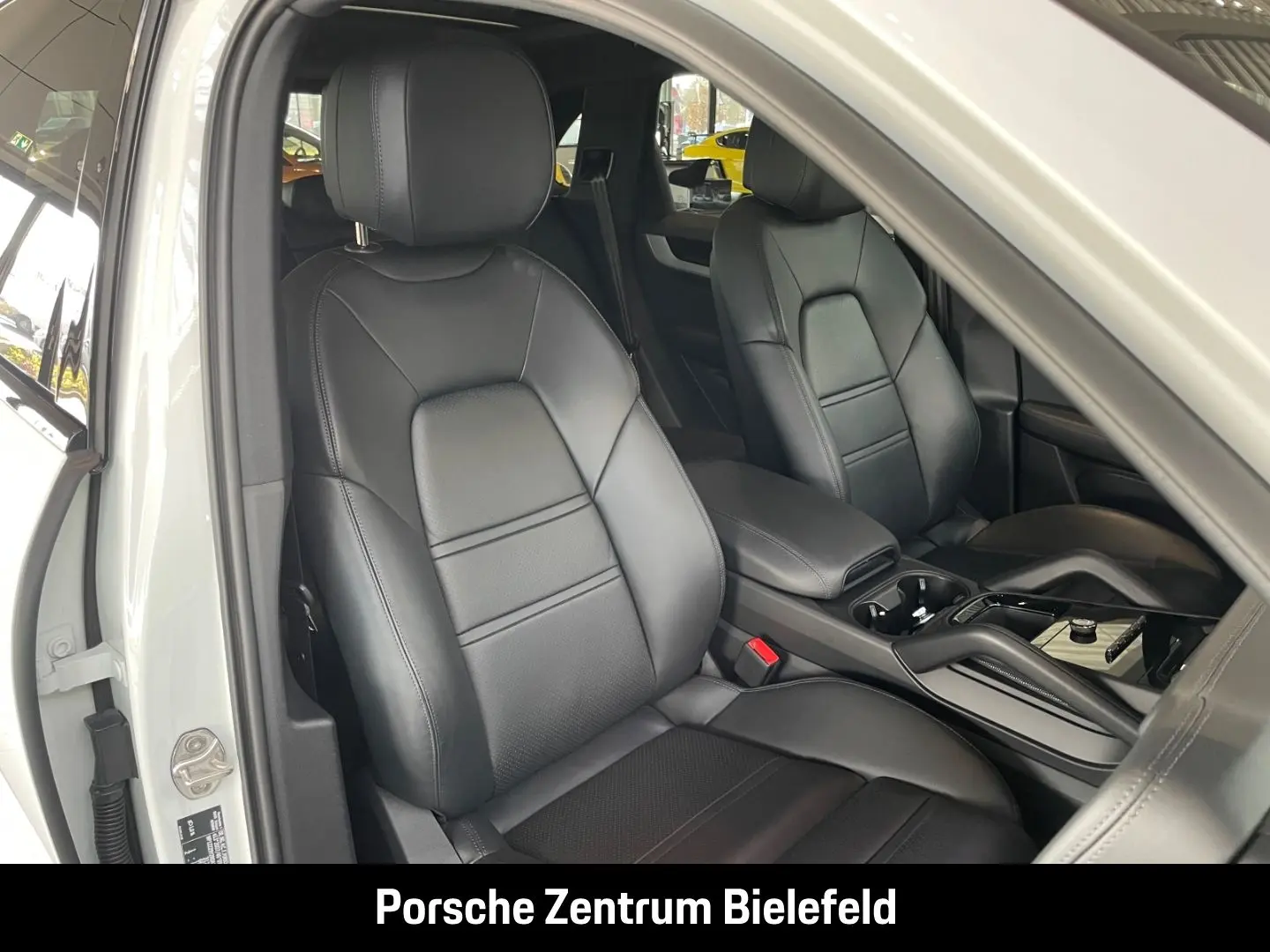Porsche Cayenne E-Hybrid Panorama LED-Matrix BOSE