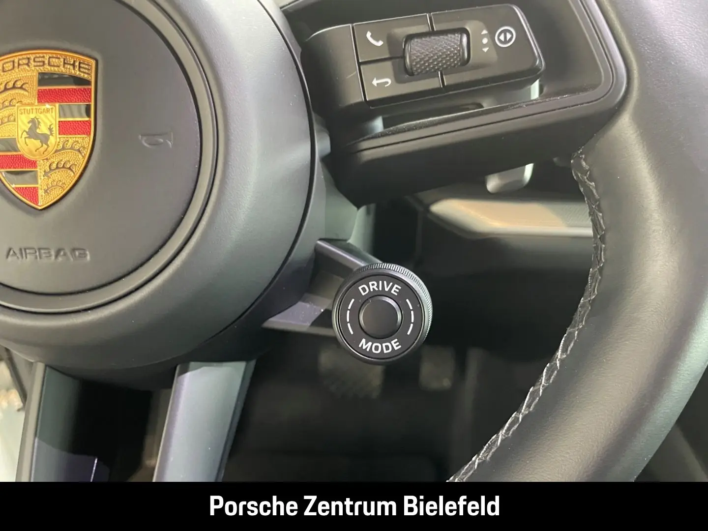 Porsche Cayenne E-Hybrid Panorama LED-Matrix BOSE