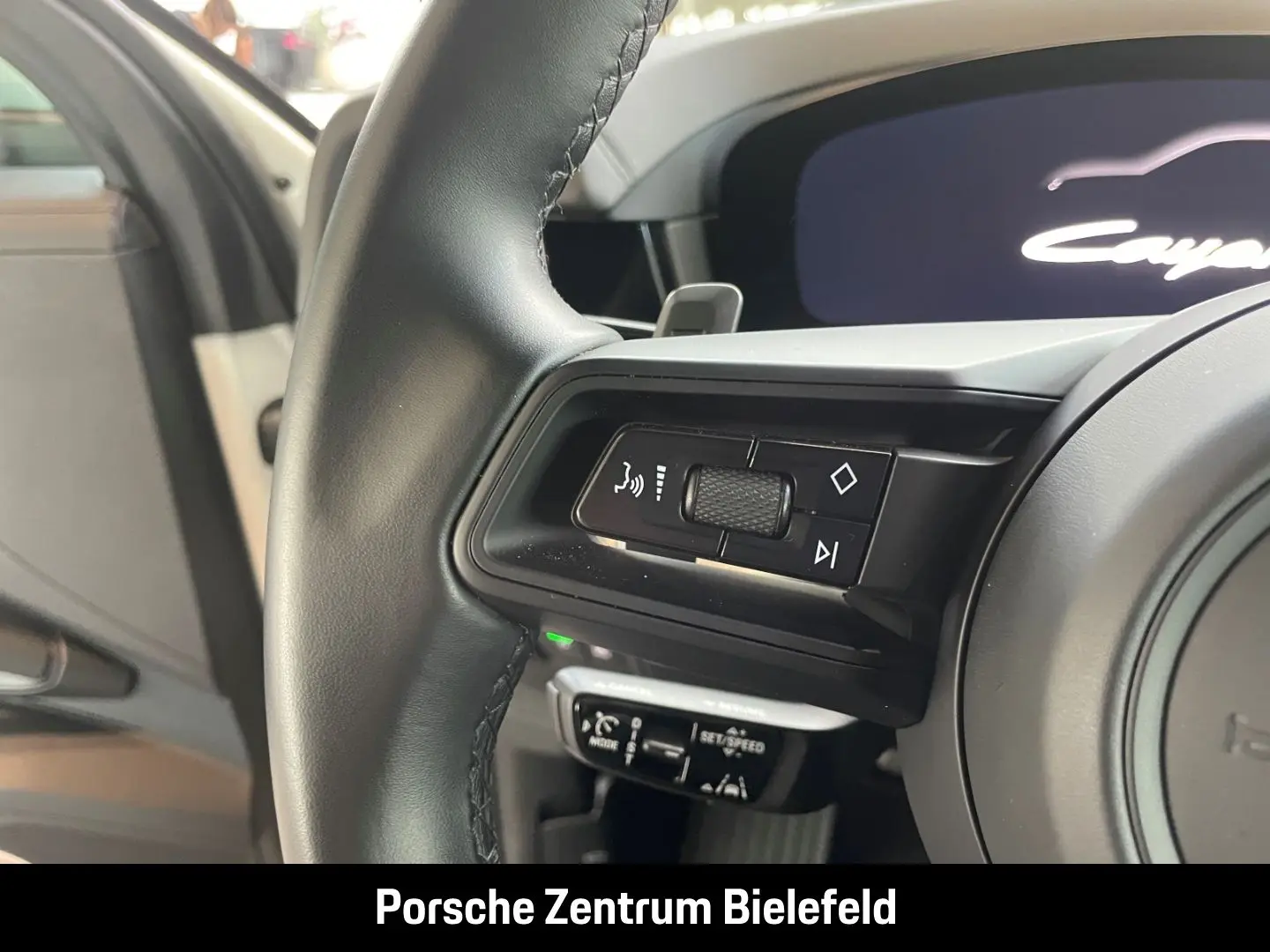 Porsche Cayenne E-Hybrid Panorama LED-Matrix BOSE