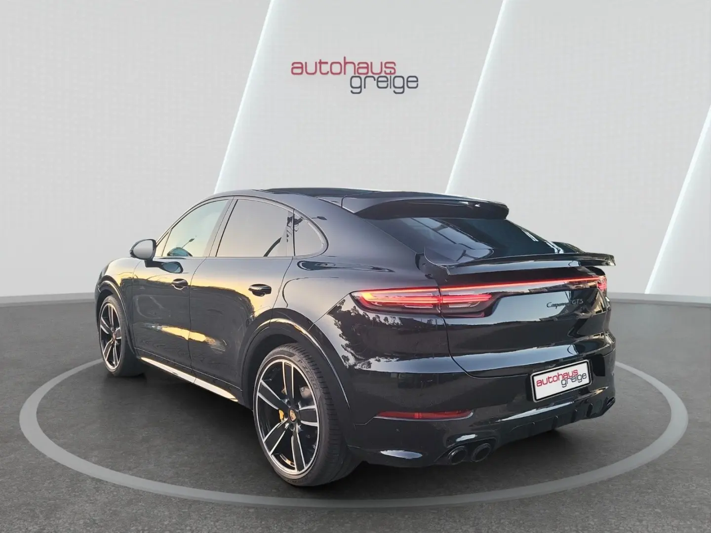 Porsche Cayenne Coupe GTS Keramik Soft-Close 22