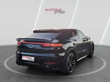 Porsche Cayenne Coupe GTS Keramik Soft-Close 22