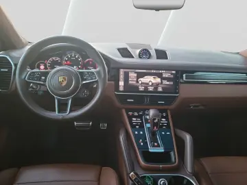 Porsche Cayenne Coupe GTS Keramik Soft-Close 22