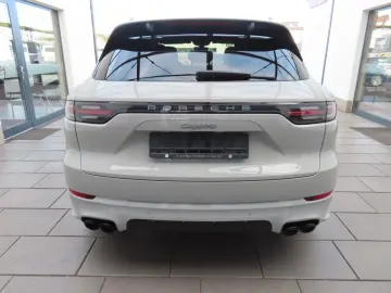 Porsche Cayenne 3.0 Hy. Sport-Design/HuD/Pan./Soft Close