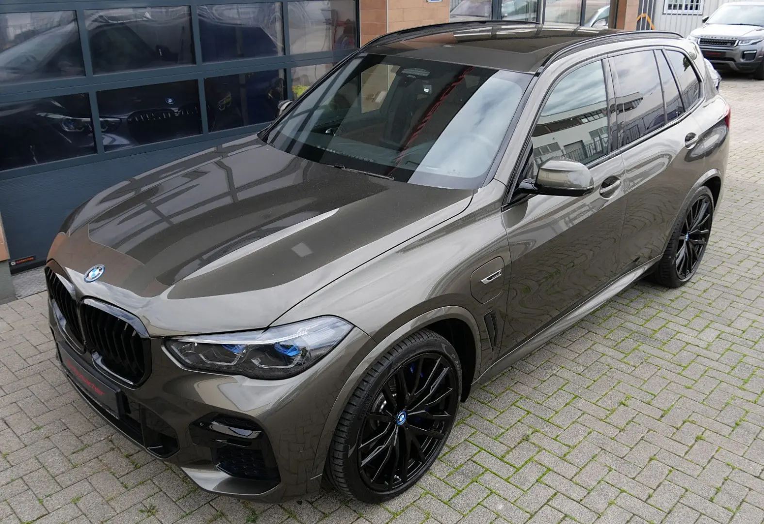 X5 xDr.45e M-Sport,DA+,PA+,Laser,Pano,Belüft.22
