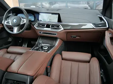 X5 xDr.45e M-Sport,DA+,PA+,Laser,Pano,Belüft.22
