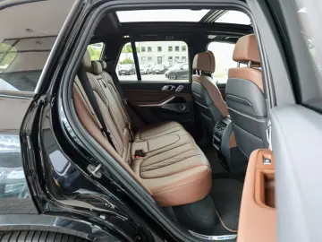 X5 xDrive40d M-Sport PANO AHK STANDHZ 360° LASER