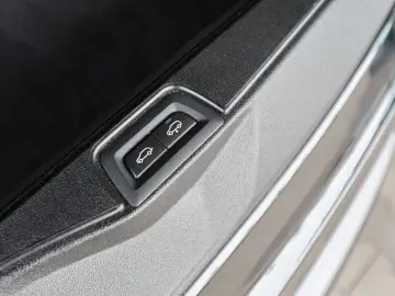 X5 xDrive40d M-Sport PANO AHK STANDHZ 360° LASER