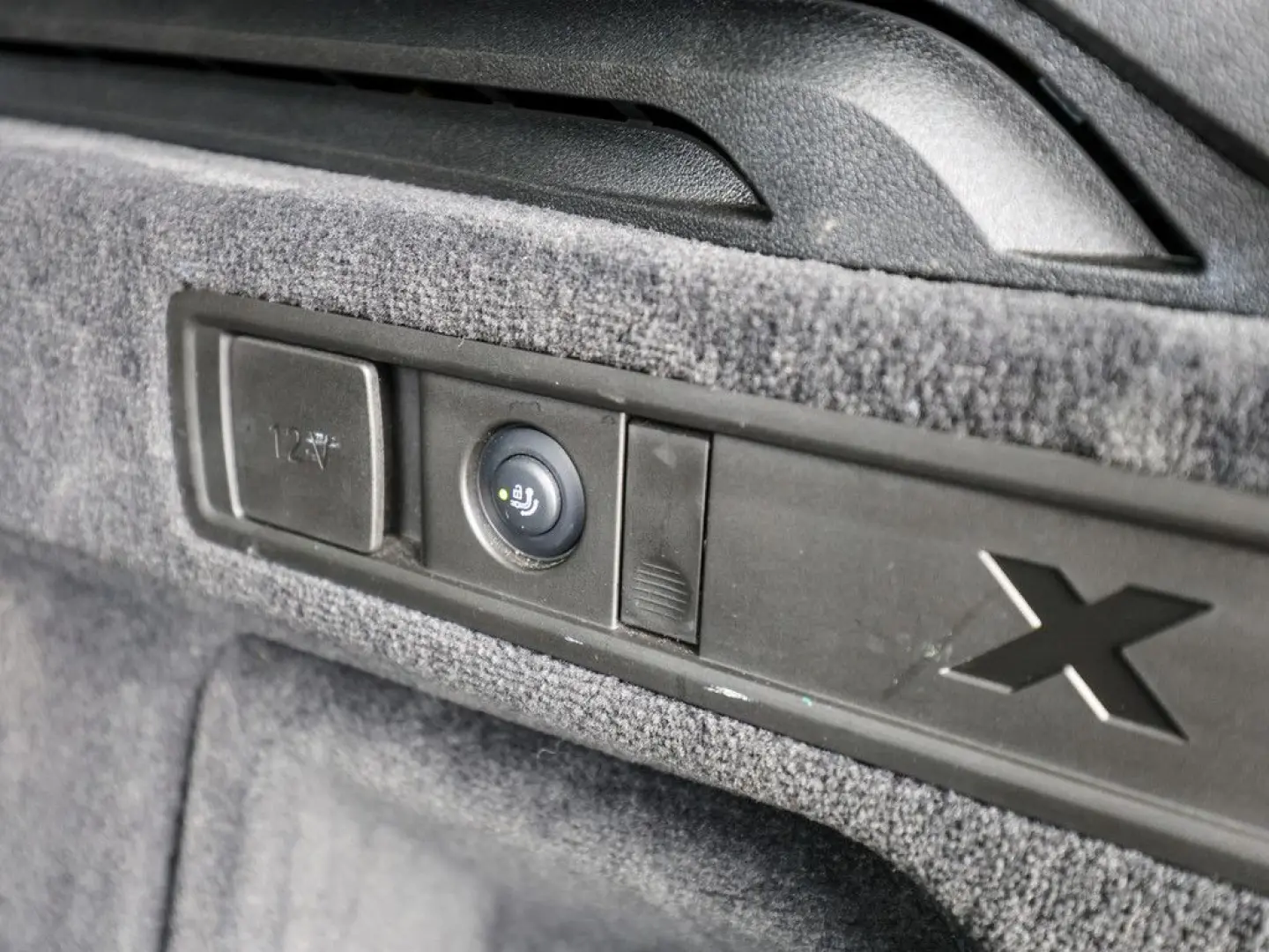 X5 xDrive40d M-Sport PANO AHK STANDHZ 360° LASER