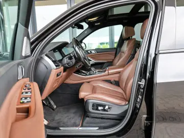 X5 xDrive40d M-Sport PANO AHK STANDHZ 360  LASER