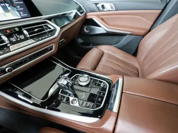 X5 xDrive40d M-Sport PANO AHK STANDHZ 360° LASER