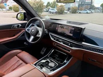 X5 40d xDrive M-Sport/HUD/AHK/Facelift/Laser/360