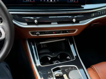 X5 40d xDrive M-Sport/HUD/AHK/Facelift/Laser/360