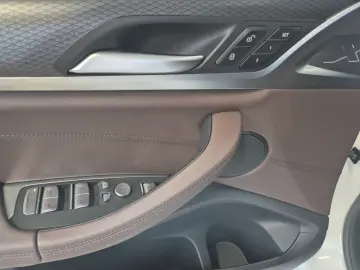 X3 M40 i LEDER PANO SPUR MEMORY HUD STDHZ 360CAM