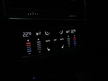 Q7 50 TDI Q S LINE*7 SITZ*ALLRADLKG*STDHZG*LASER