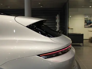 Porsche Taycan Sport Turismo