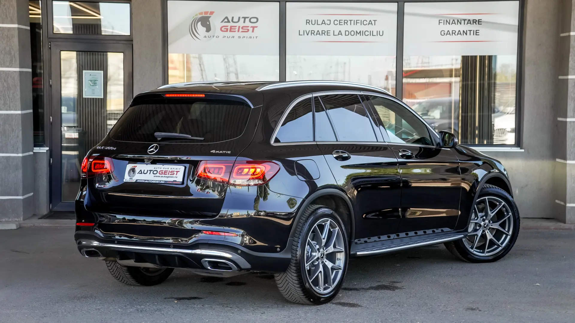MERCEDES BENZ GLC 300d 9G-Tronic AMG LINE