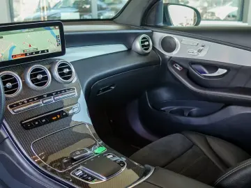 MERCEDES BENZ GLC 300d 9G-Tronic AMG LINE