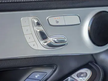 MERCEDES BENZ GLC 300d 9G-Tronic AMG LINE