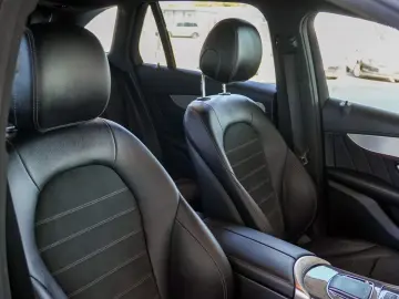 MERCEDES BENZ GLC 300d 9G-Tronic AMG LINE