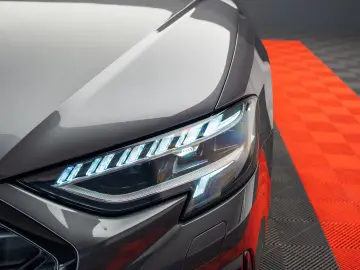 AUDI A8 60TFSI e L Quattro /S line/B&O/Massage/Matrix/Luft