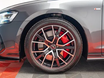 AUDI A8 60TFSI e L Quattro /S line/B&O/Massage/Matrix/Luft
