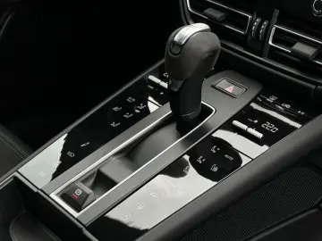 Macan GTS GTS Sport Paket BOSE Pano