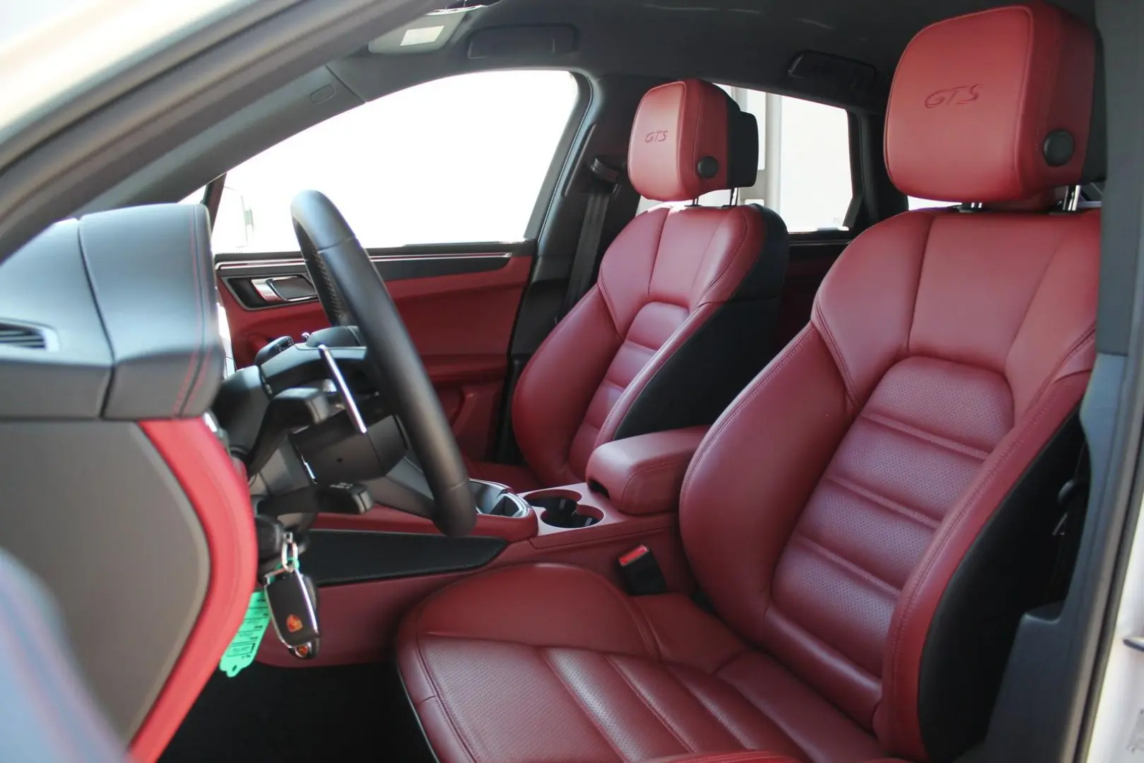 Macan GTS Standheizung Luftfederung