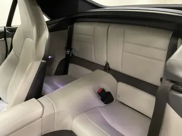Porsche 911 Carrera S 992 Cabrio Sport