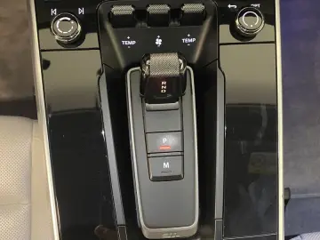 Porsche 911 Carrera S 992 Cabrio Sport