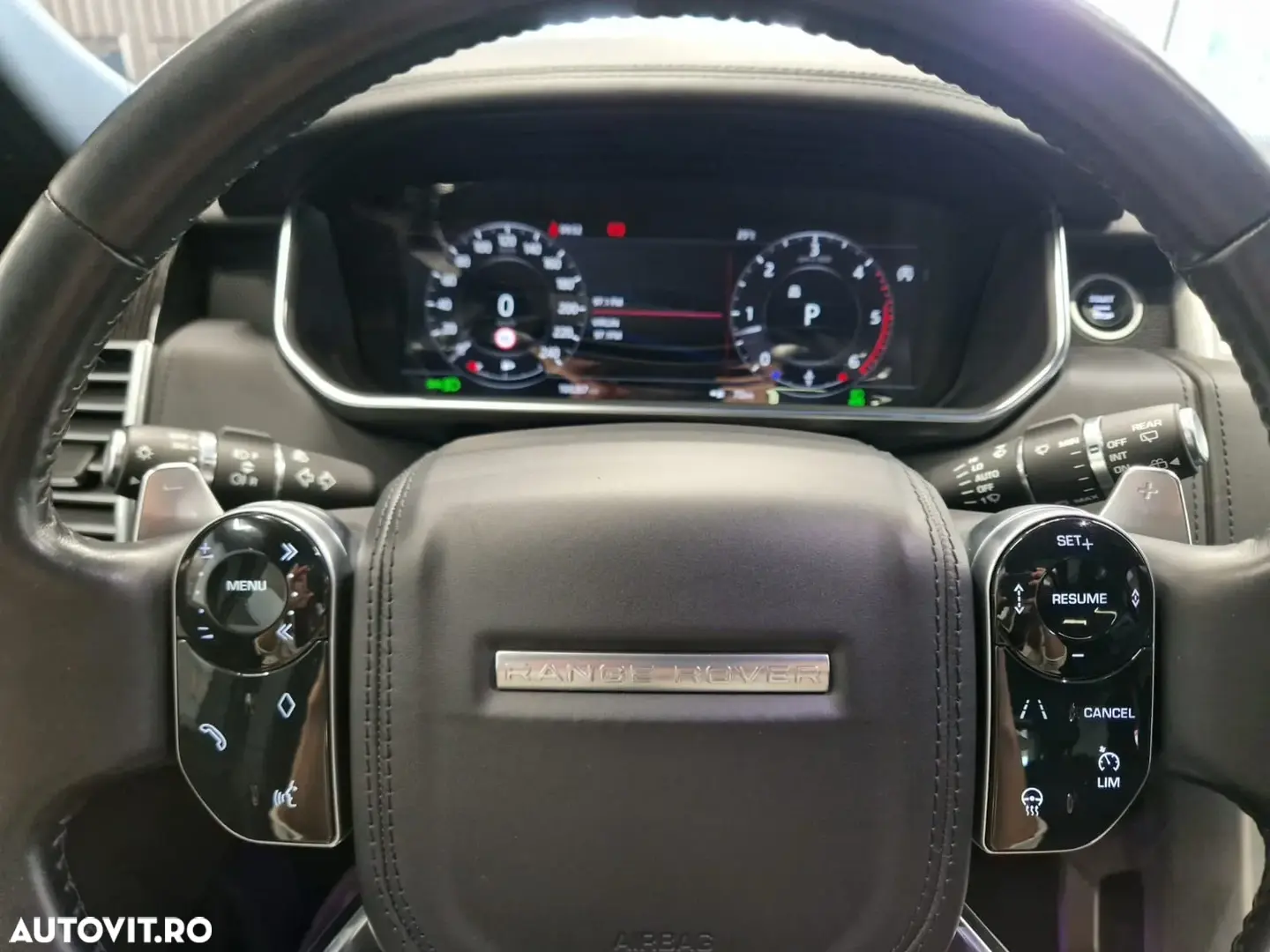 Land Rover Range Rover 4.4L SDV8 LWB Autobiography