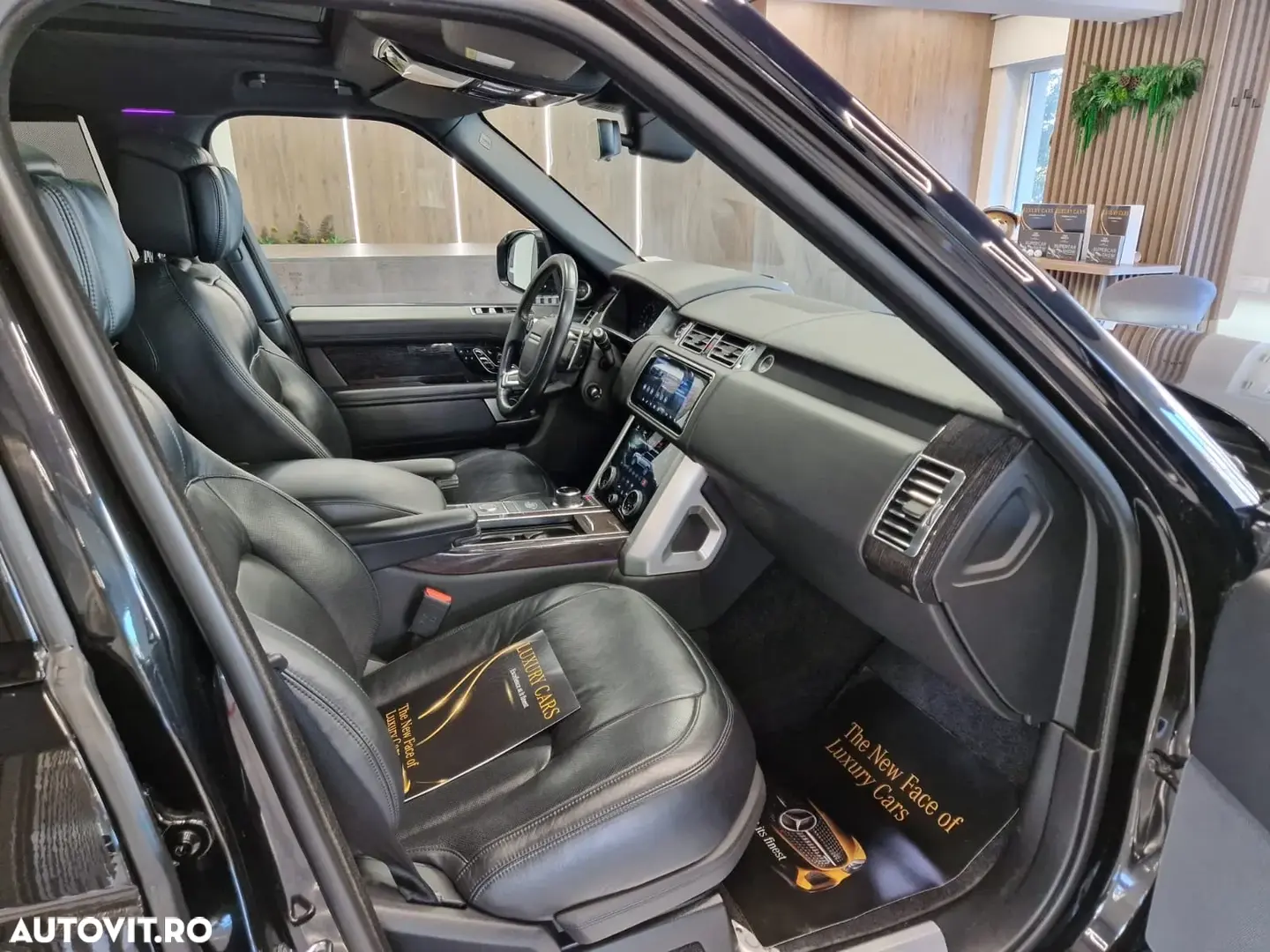 Land Rover Range Rover 4.4L SDV8 LWB Autobiography