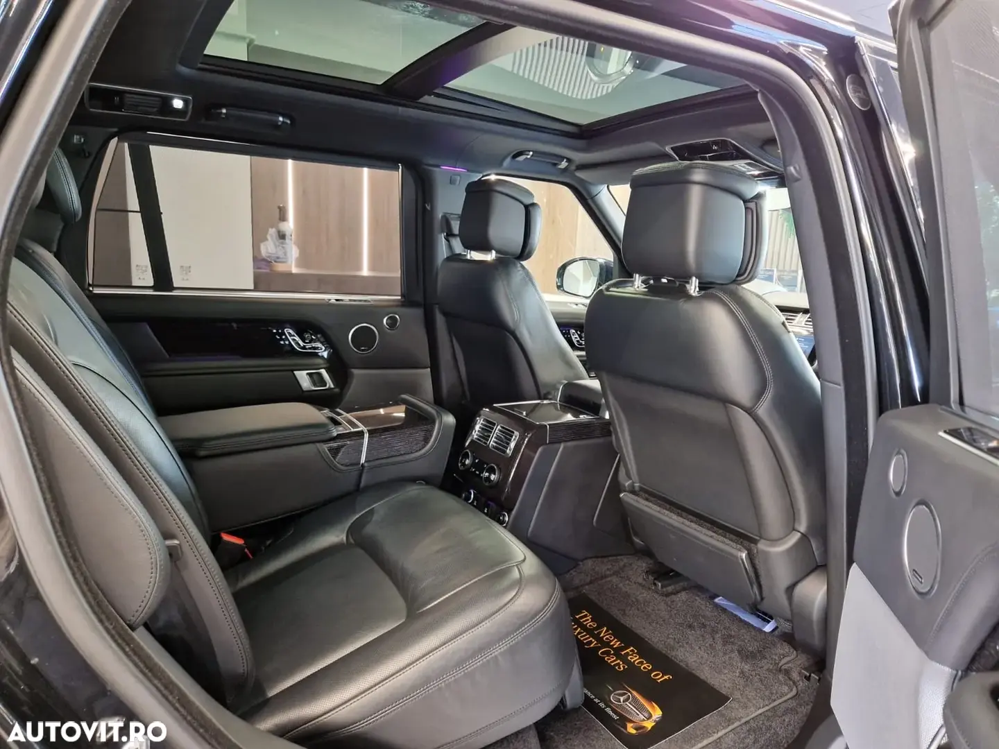 Land Rover Range Rover 4.4L SDV8 LWB Autobiography