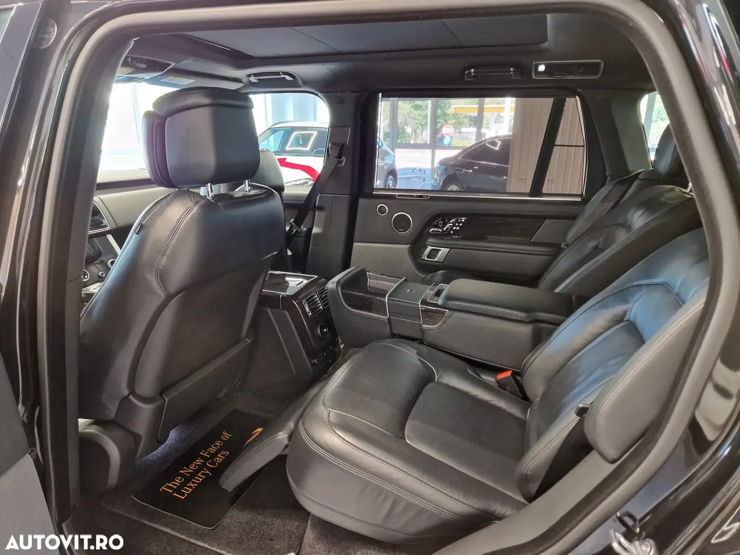 Land Rover Range Rover 4.4L SDV8 LWB Autobiography