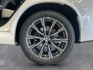 X5 xDrive40i M Sport Standheizung AHK Harman/K