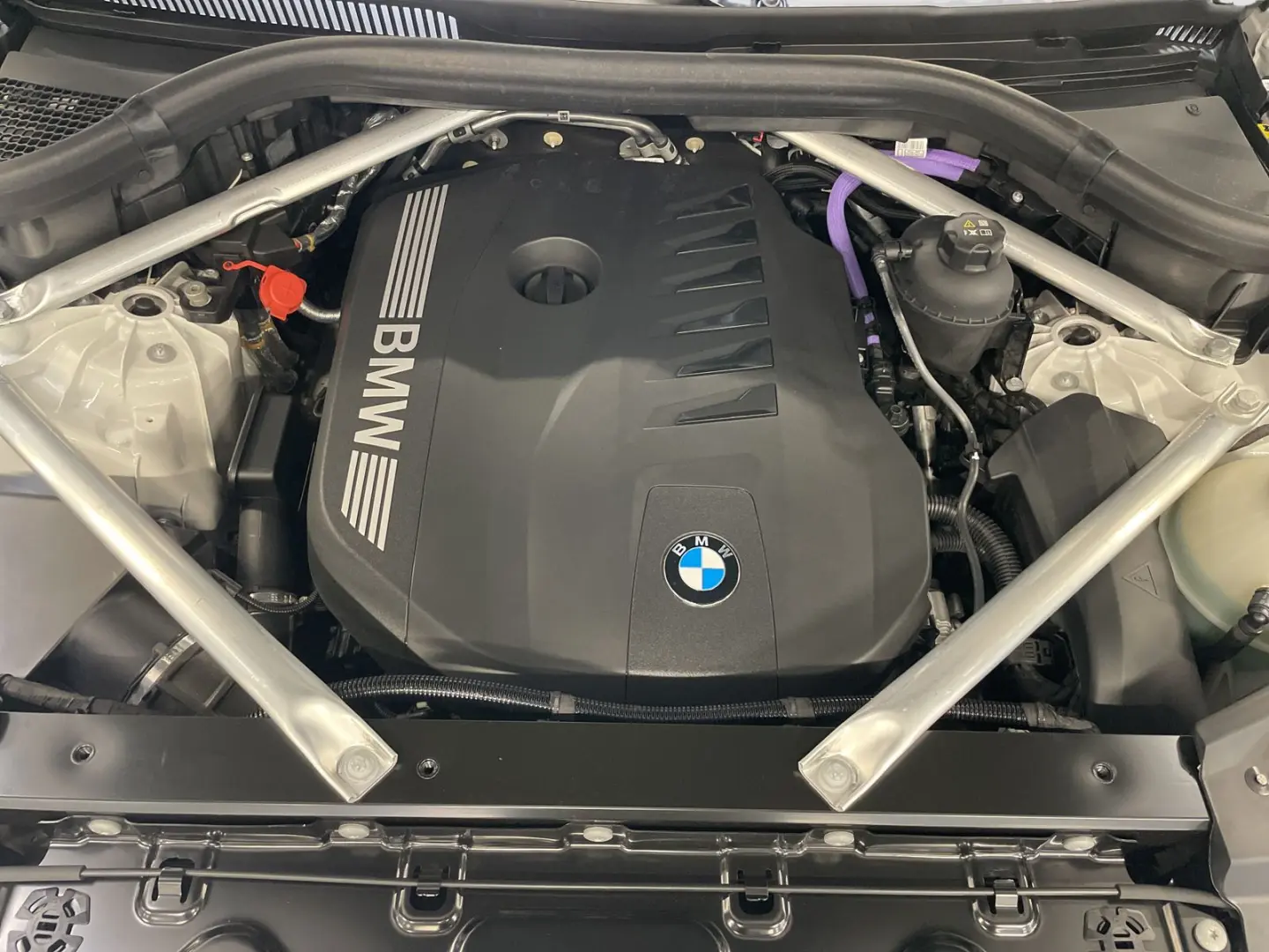 X5 xDrive40i M Sport Standheizung AHK Harman/K