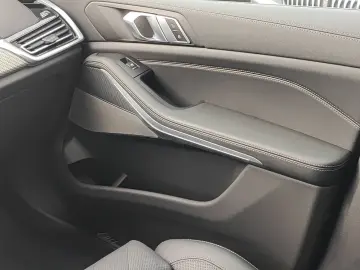 X5 xDrive 40d M Sport H&K Sound AHK Komfortsitze