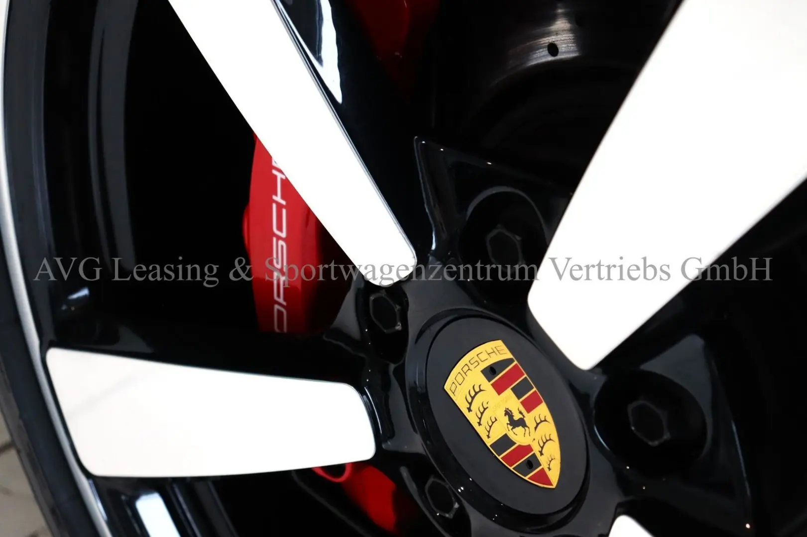 Porsche 992 911 Carrera 4S Cabrio Clubled