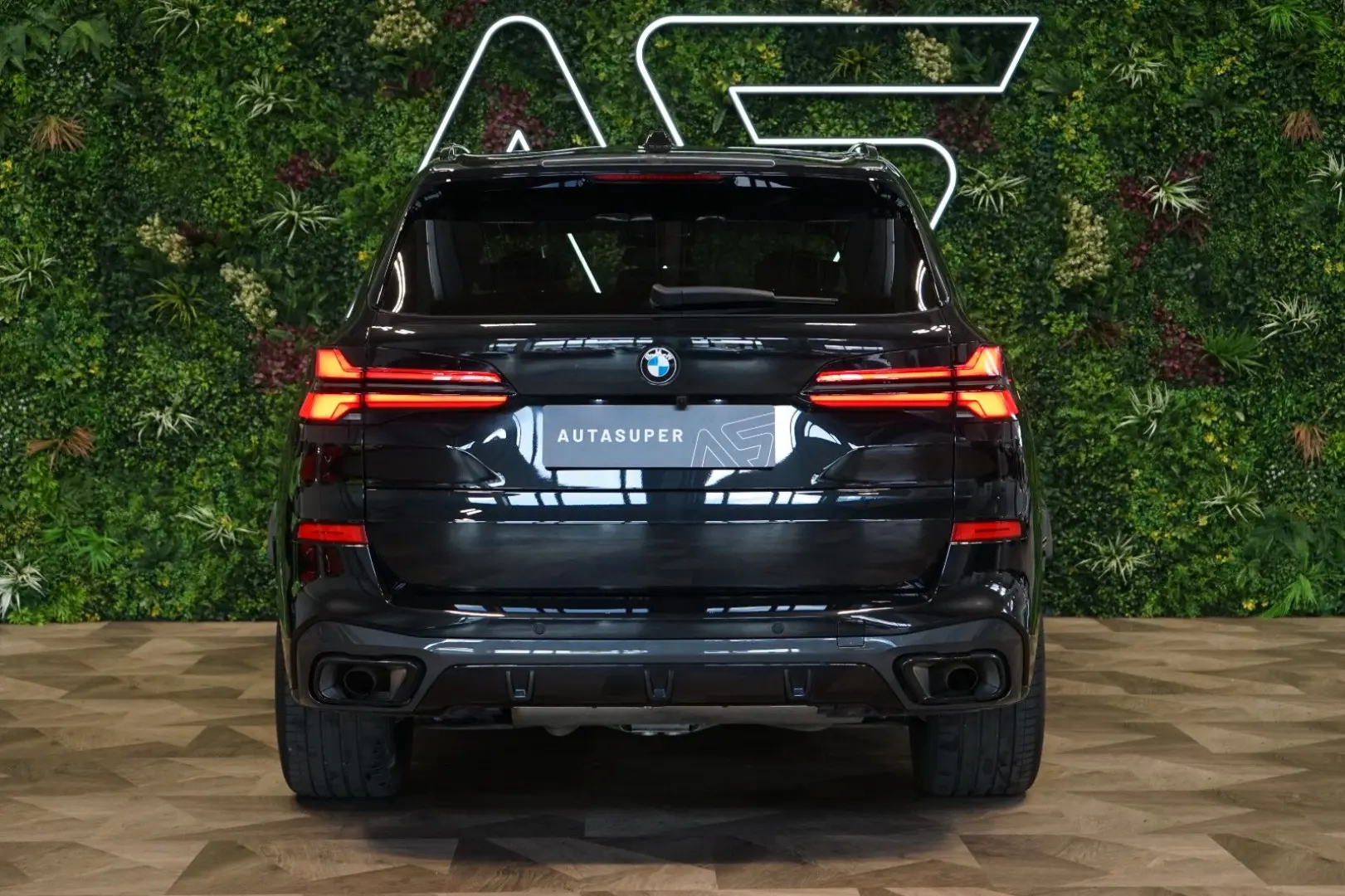 X5*40d*xDRIVE*H/K*TOW*HUD*INDIVIDUAL*68.512€ NET